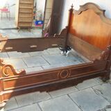 Bed Louis-Philippe