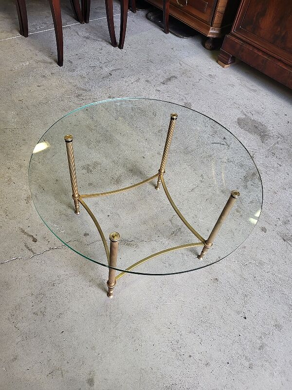 Coffee table round glass tray and brass legs