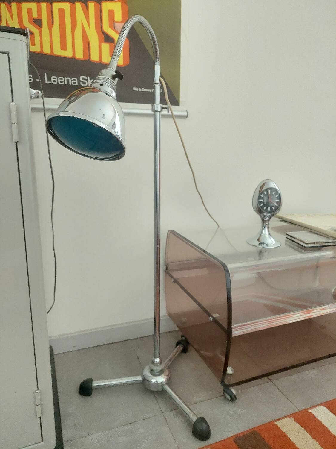 1950s telescopic gooseneck floor lamp