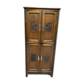 Small Parisian wardrobe
