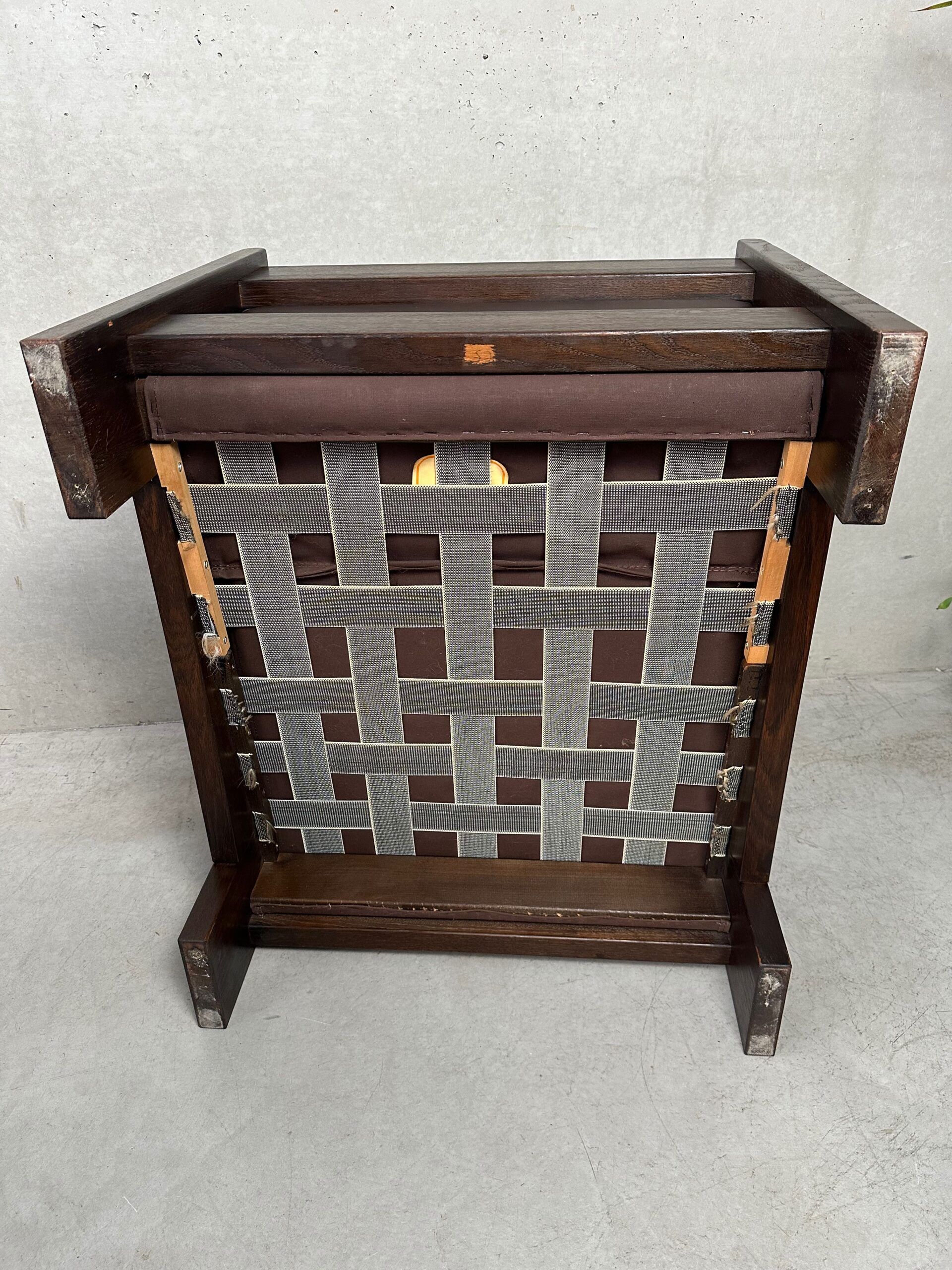 Vintage Leolux brown leather/oak lounge chair and ottoman by Harry de Groot – 1970