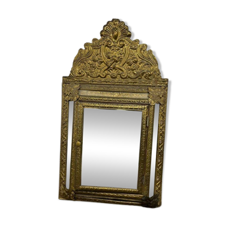 Wall cabinet / vintage mirror in gilded brass