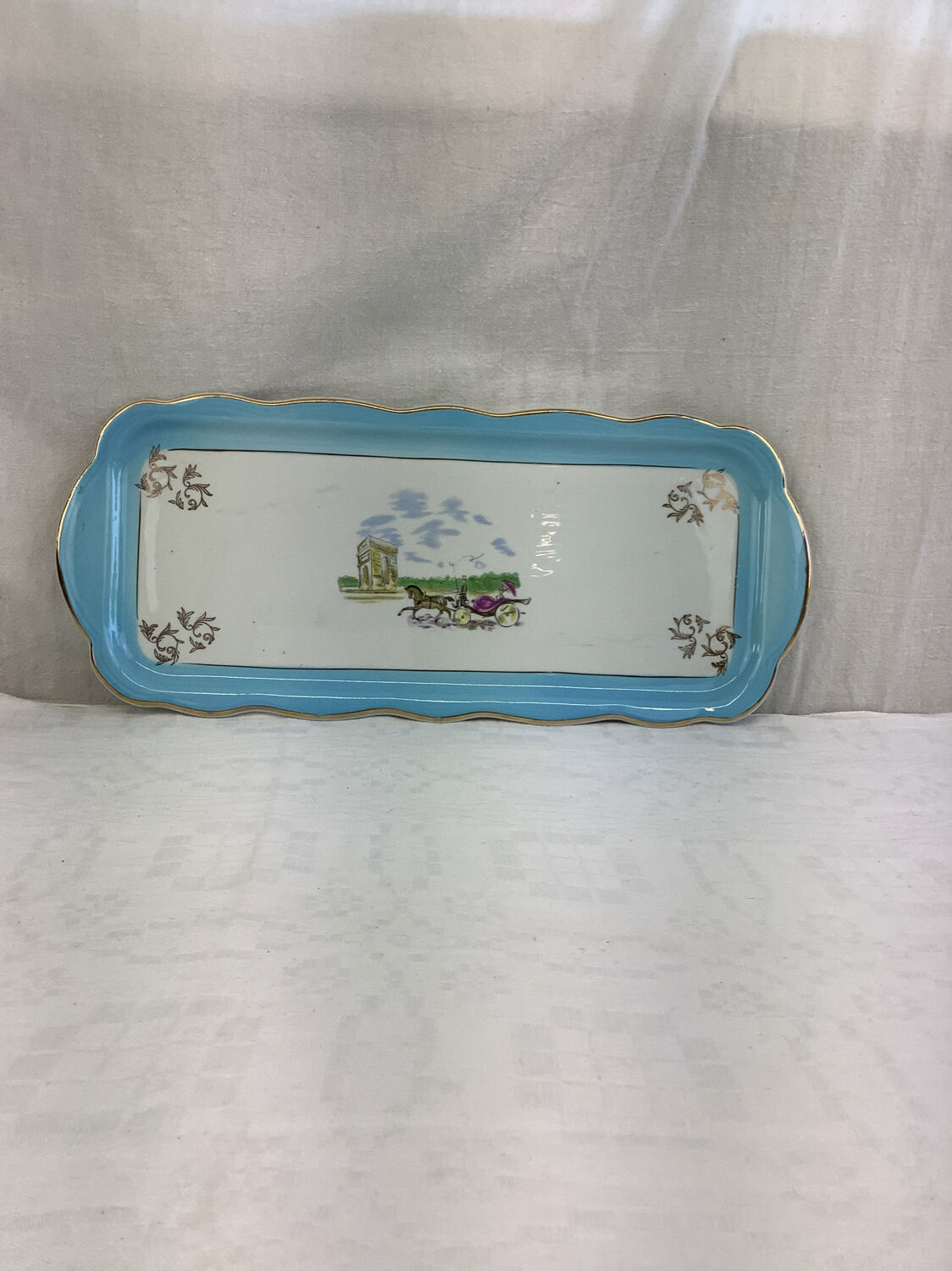 Porcelain cake dish France Badonviller