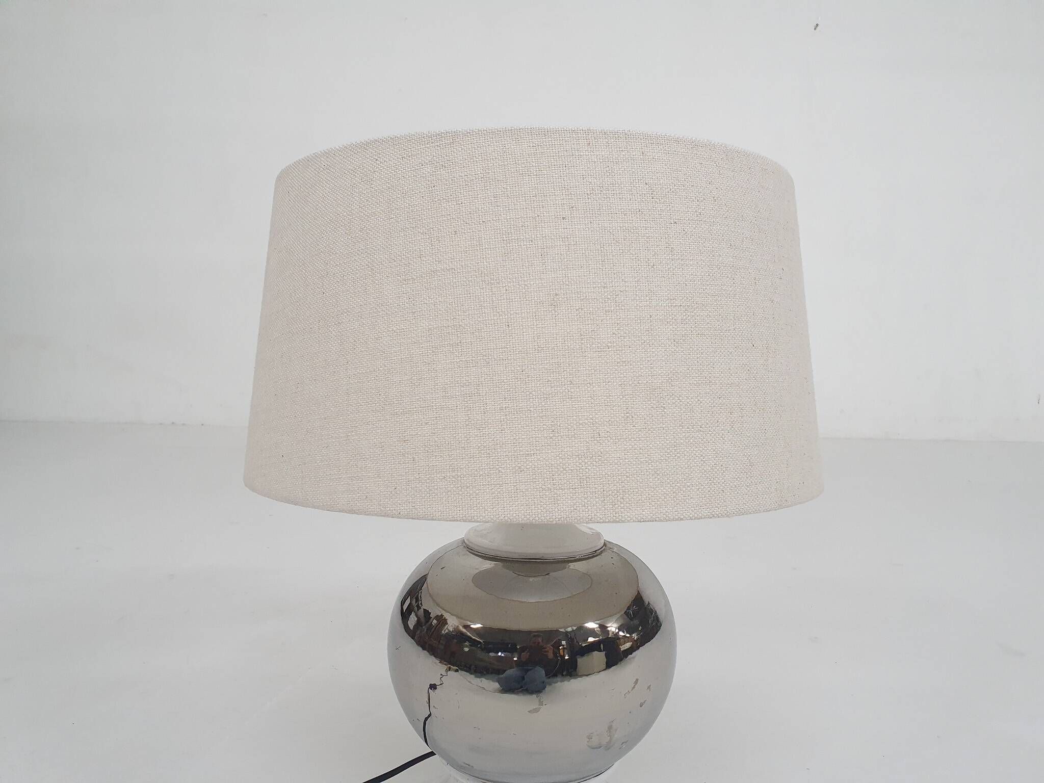 White and silver ceramic table light attrb. to Bitossi, Italy 1970's