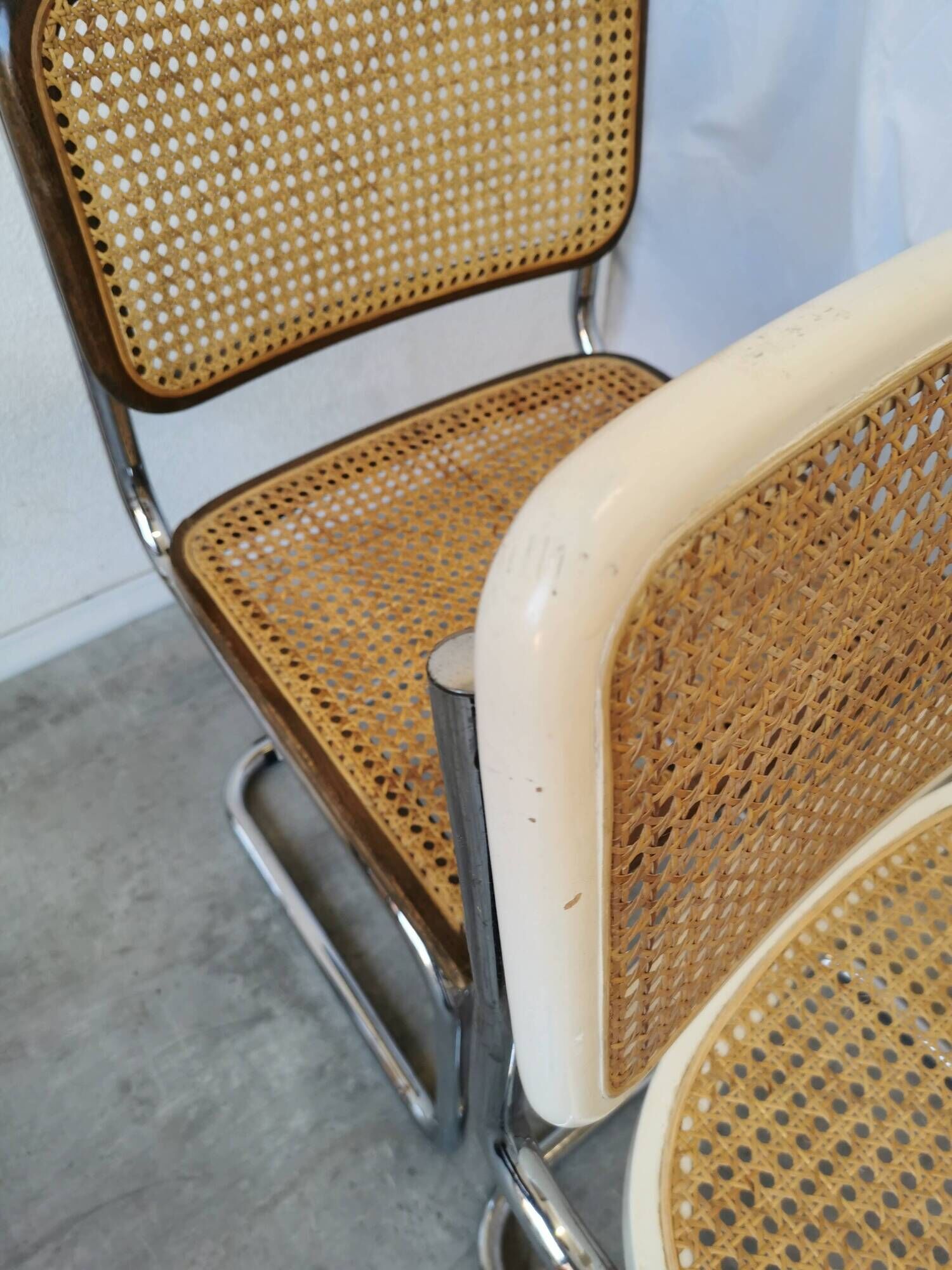 Set of 4 vintage cesca dining chairs / 2 brown 2 white / cane seat mid-century