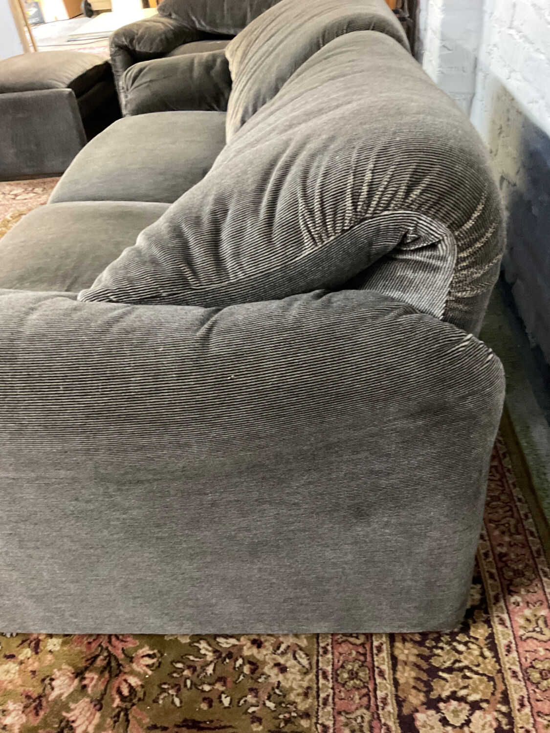 Maralunga sofa by Vico Magistretti