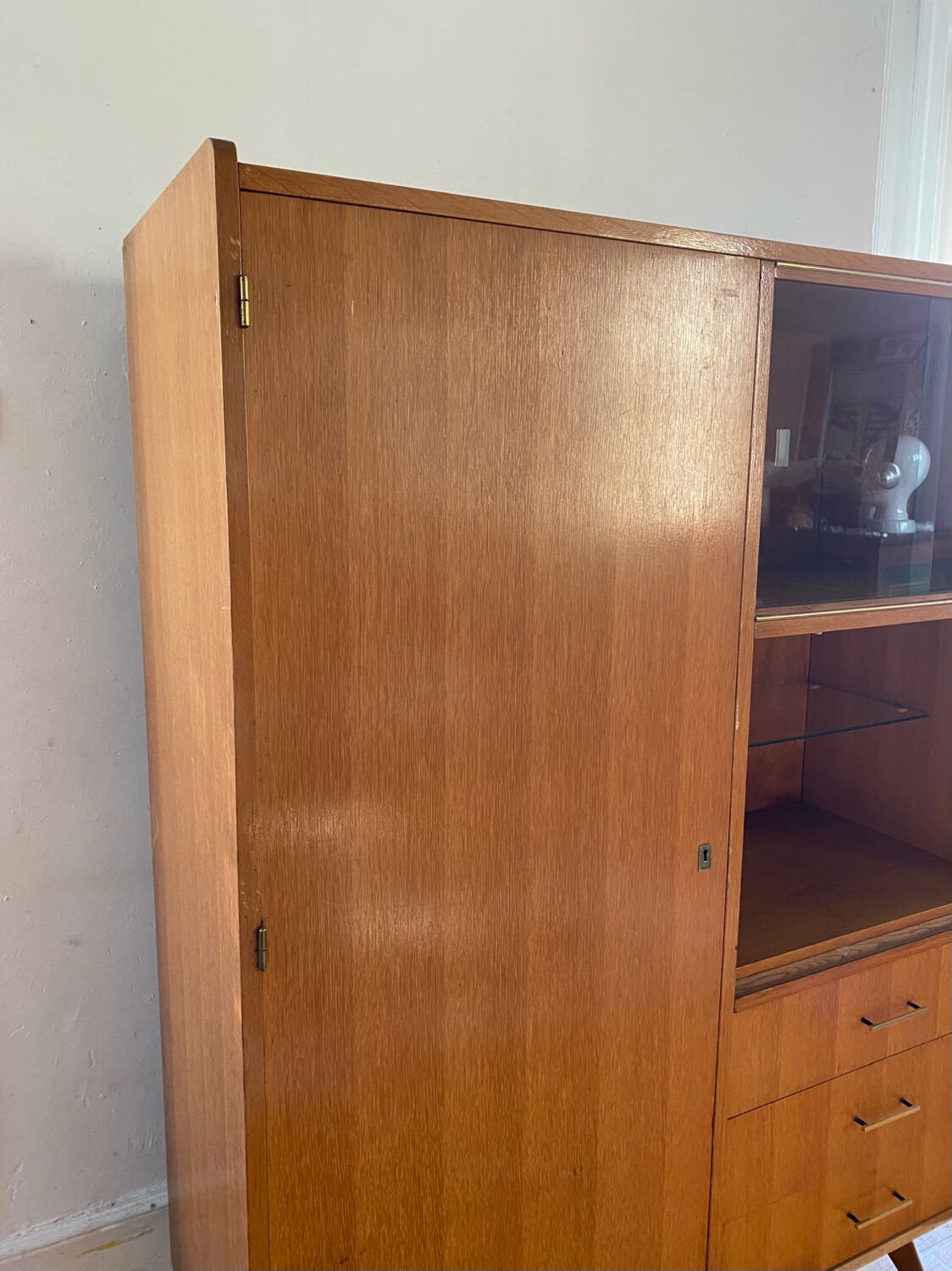 Scandinavian chest of drawers with vintage 70s compass legs.
