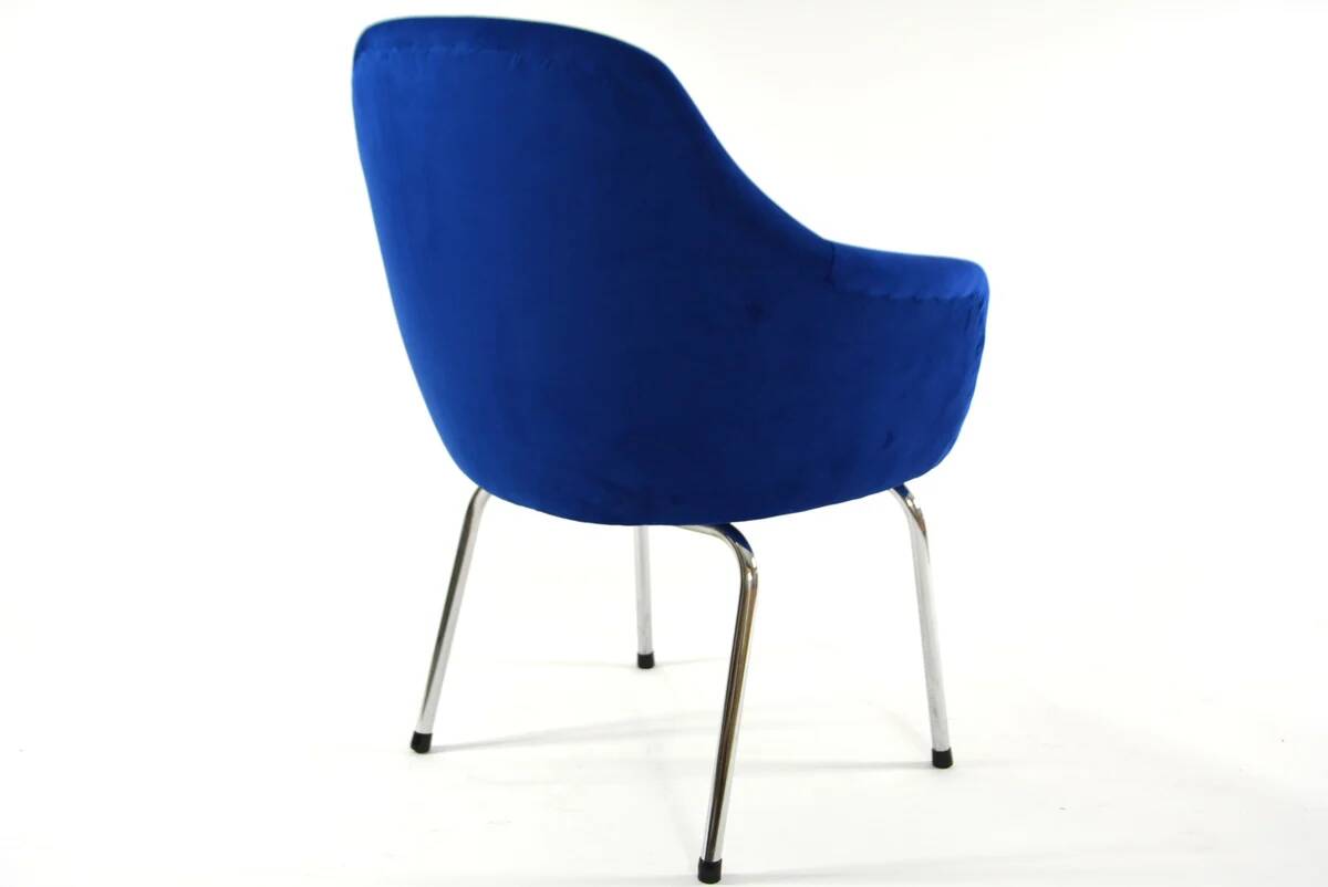 Royal blue shell chair