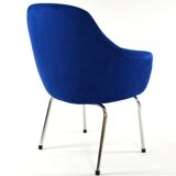 Royal blue shell chair
