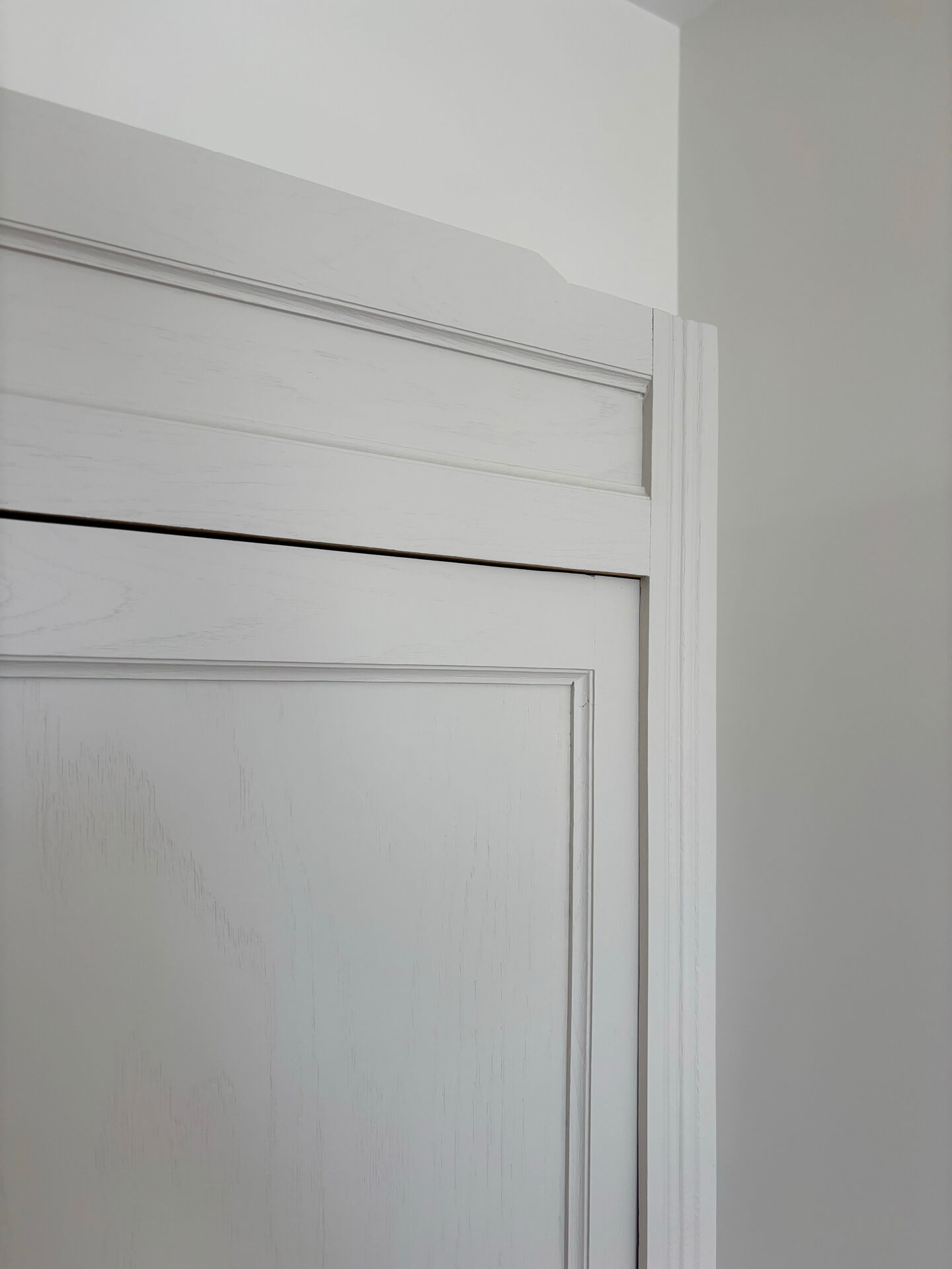 Parisian wardrobe with shelves, renovated oak wood.