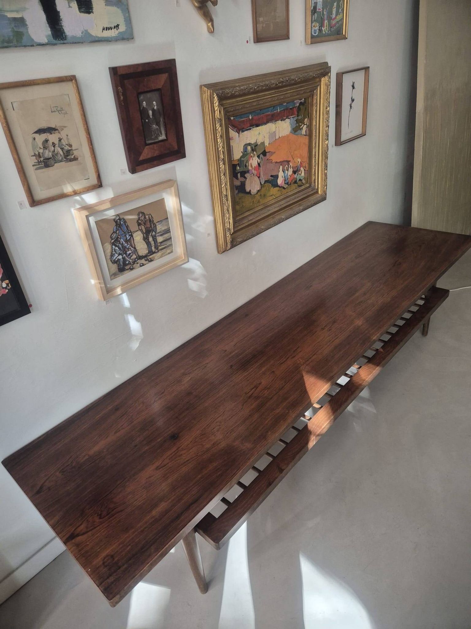 Rare et longue table basse vintage, vers 1960