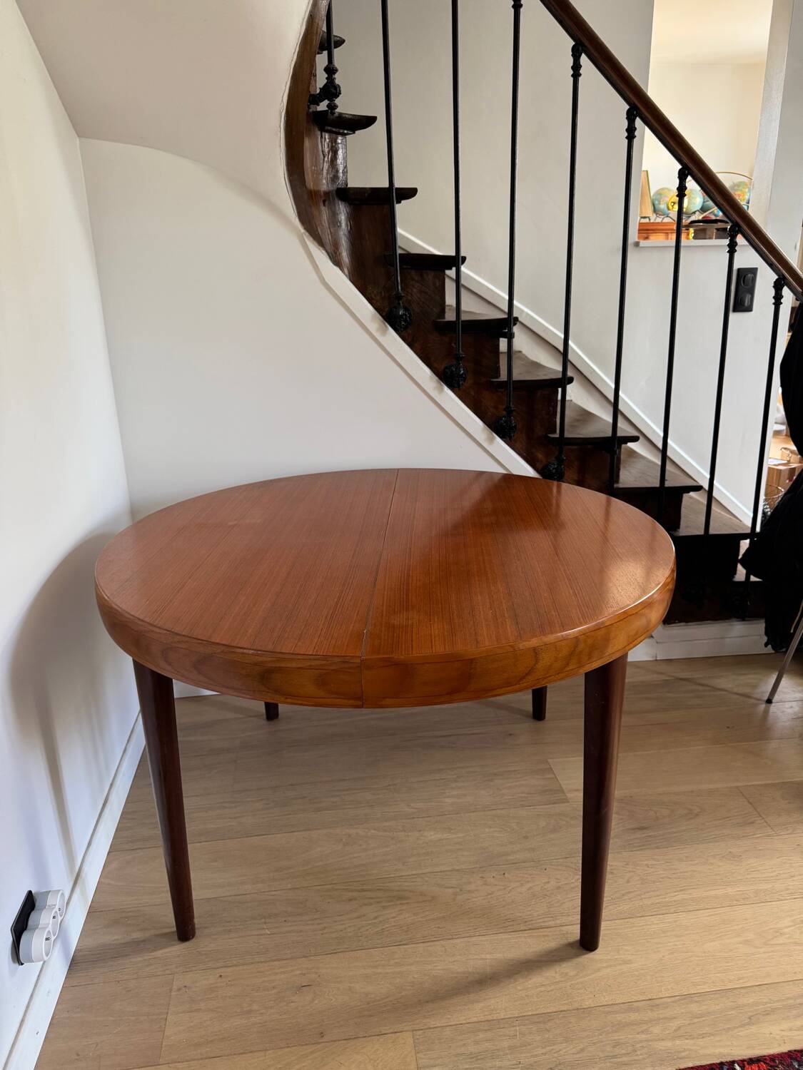 Scandinavian teak extension table from the 1960s.