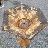 Iron standing planter