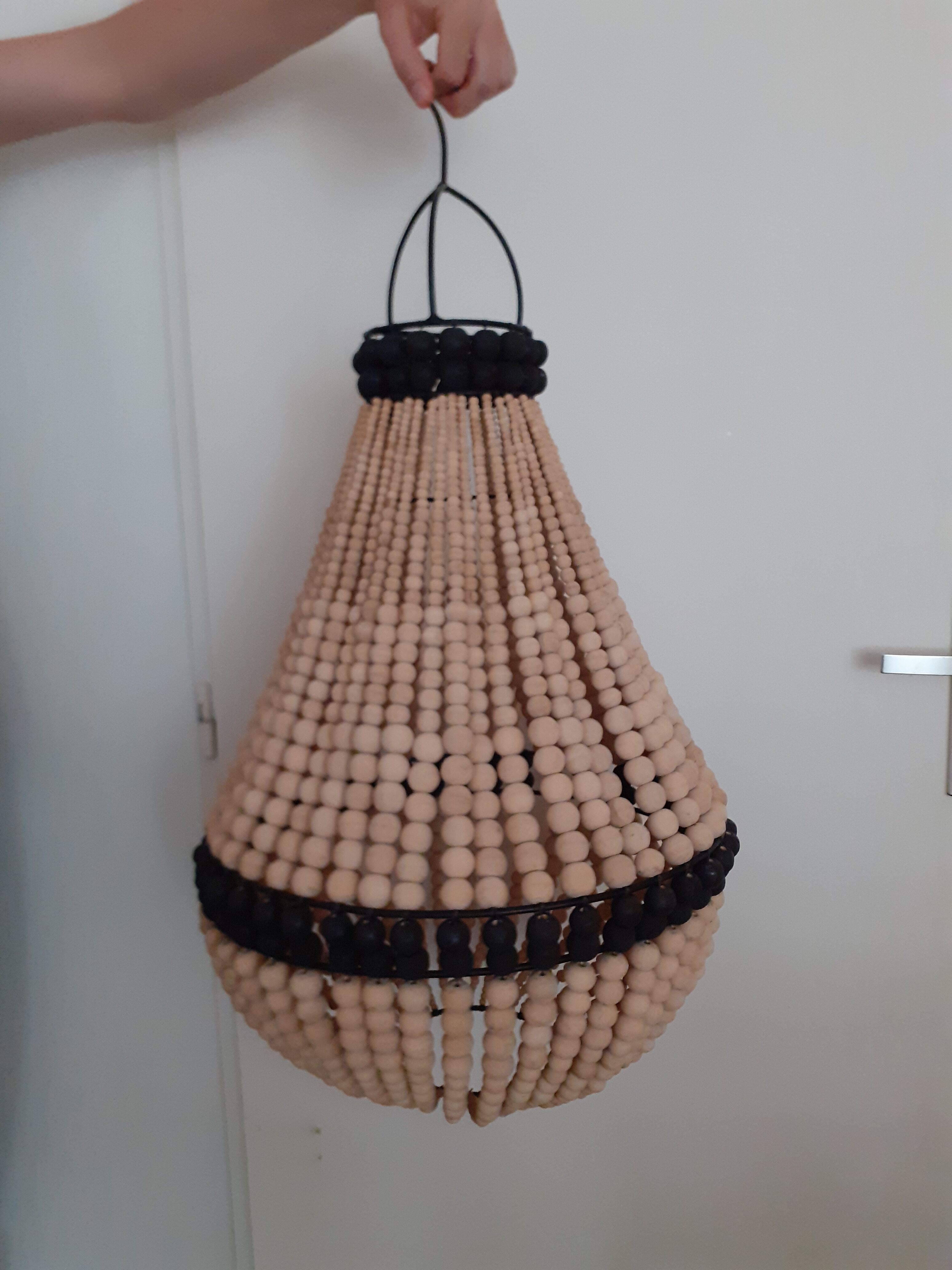 Suspension hot air balloon wooden beads