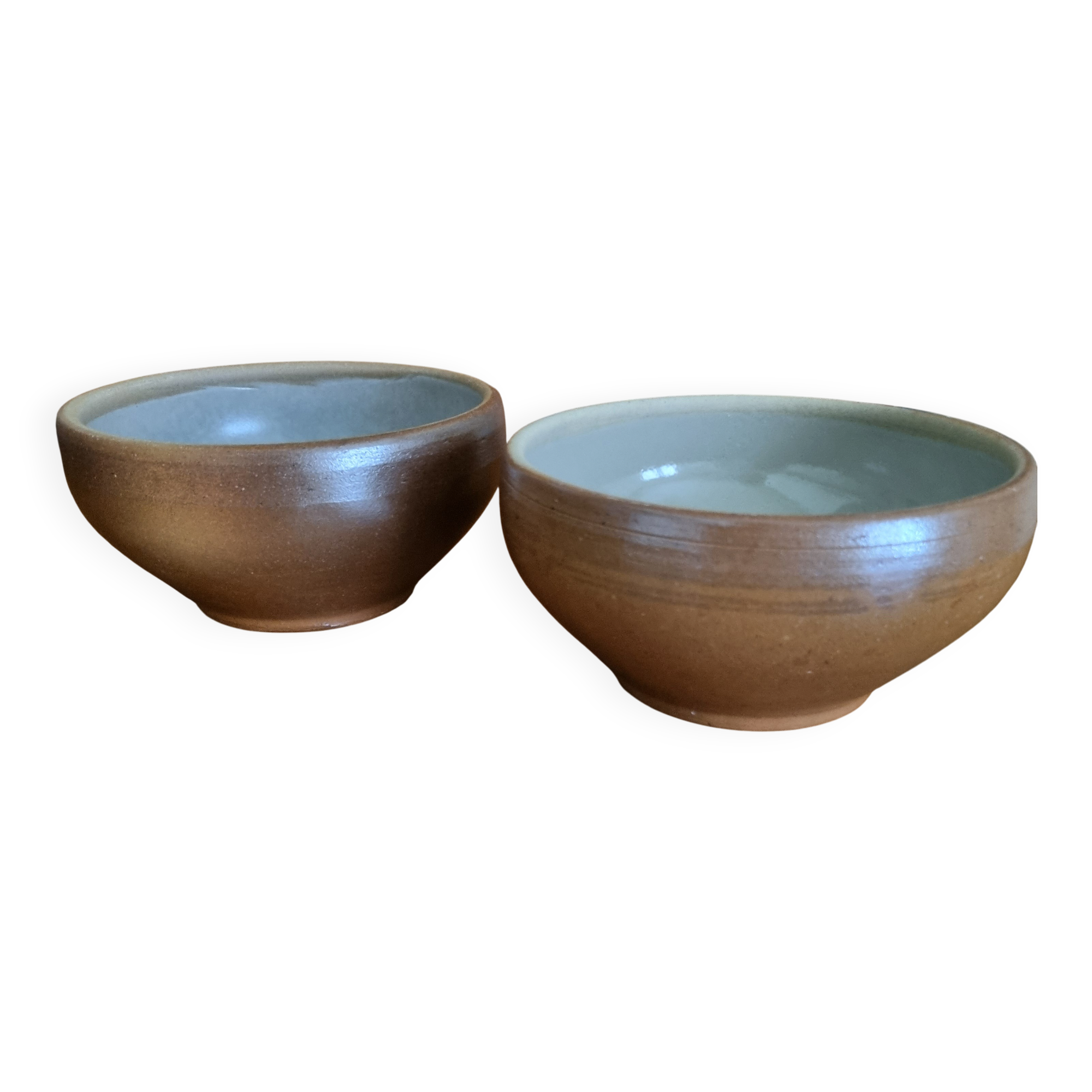 Set of 2 vintage stoneware bowls No. 1