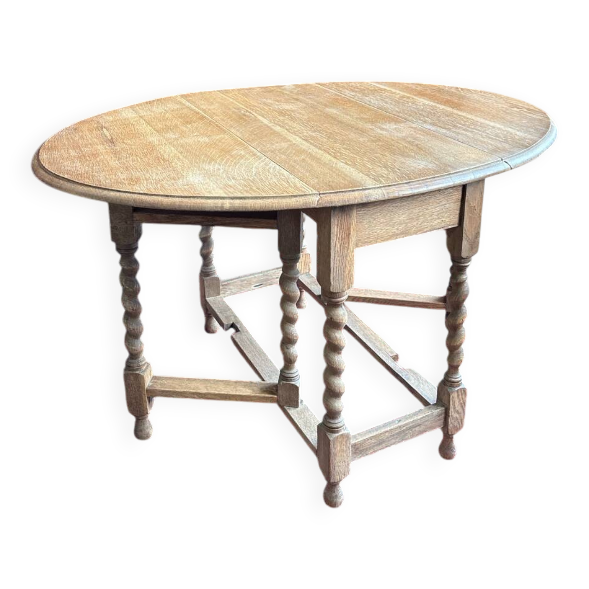 Gateleg table in chestnut wood – English Jacobean style – 1920/40
