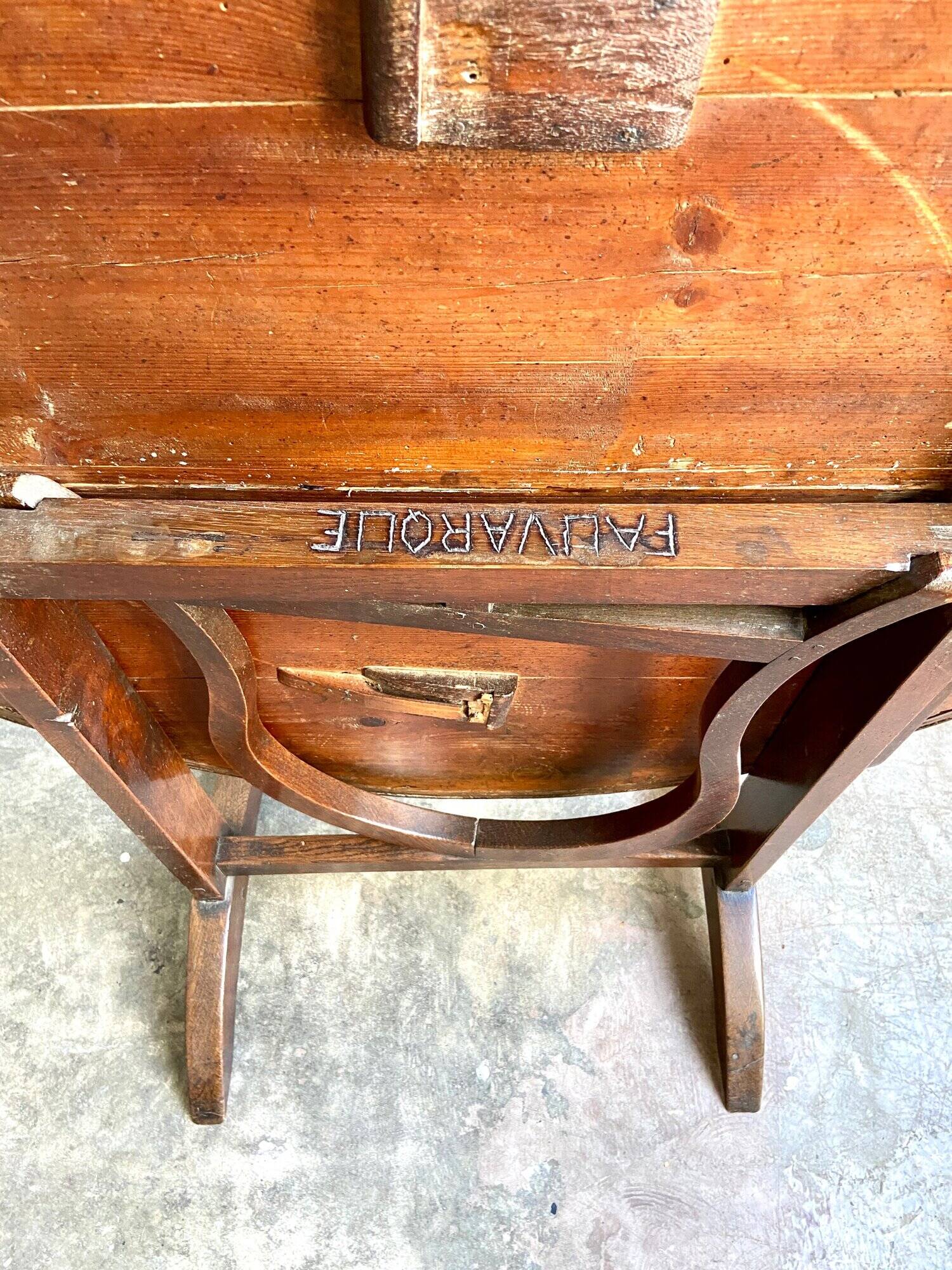 Harvestable winegrower's table in dark wood ⌀ 91 cm