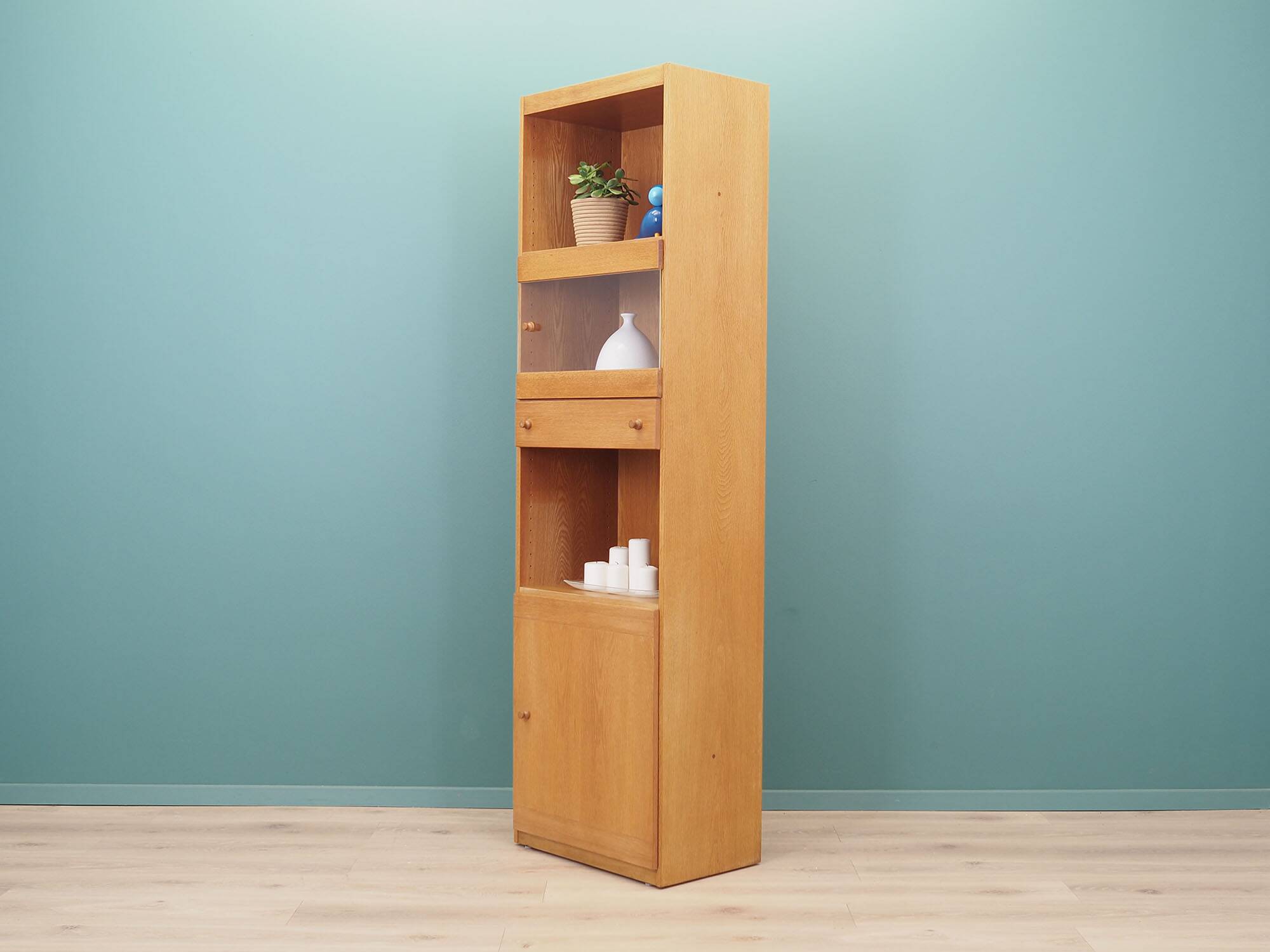 Ash bookcase, Danish design, 1970s, manufacturer: Skovby