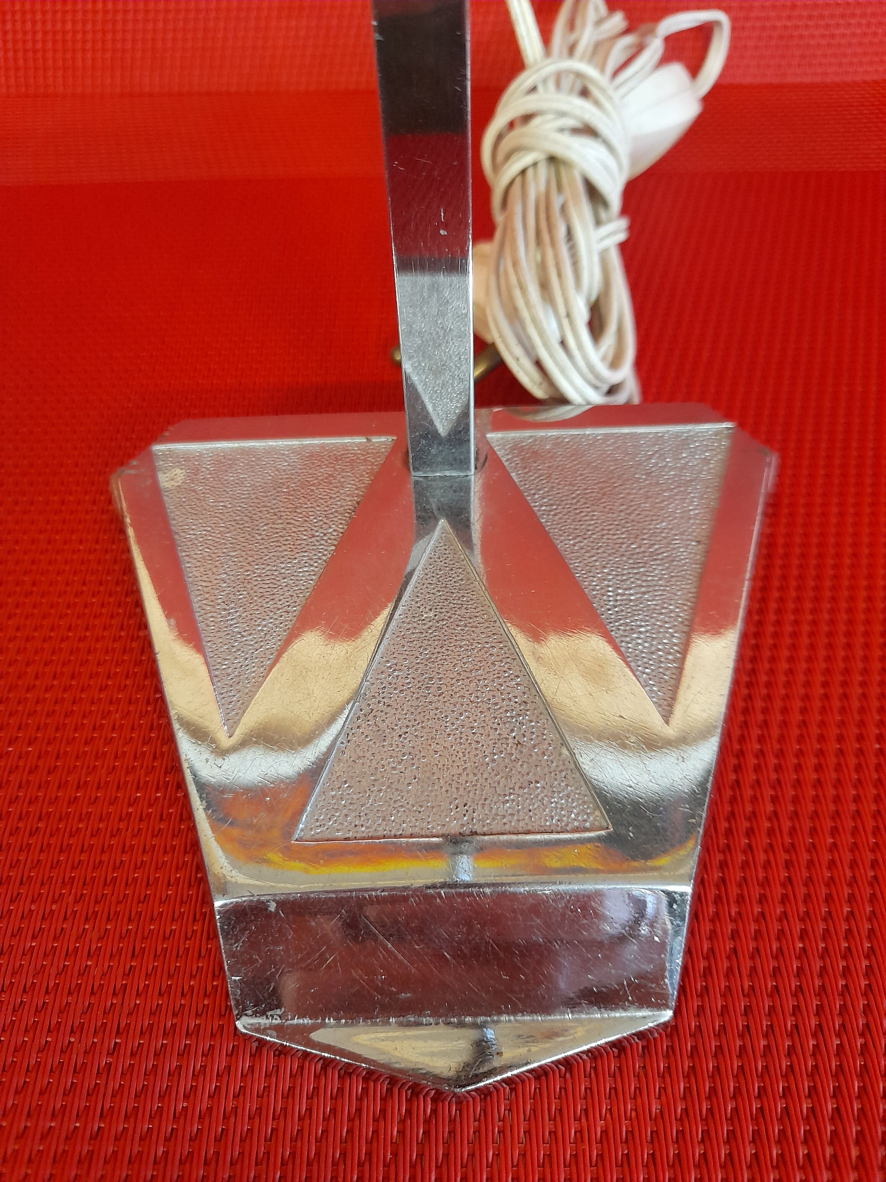 Pirouett art deco lamp