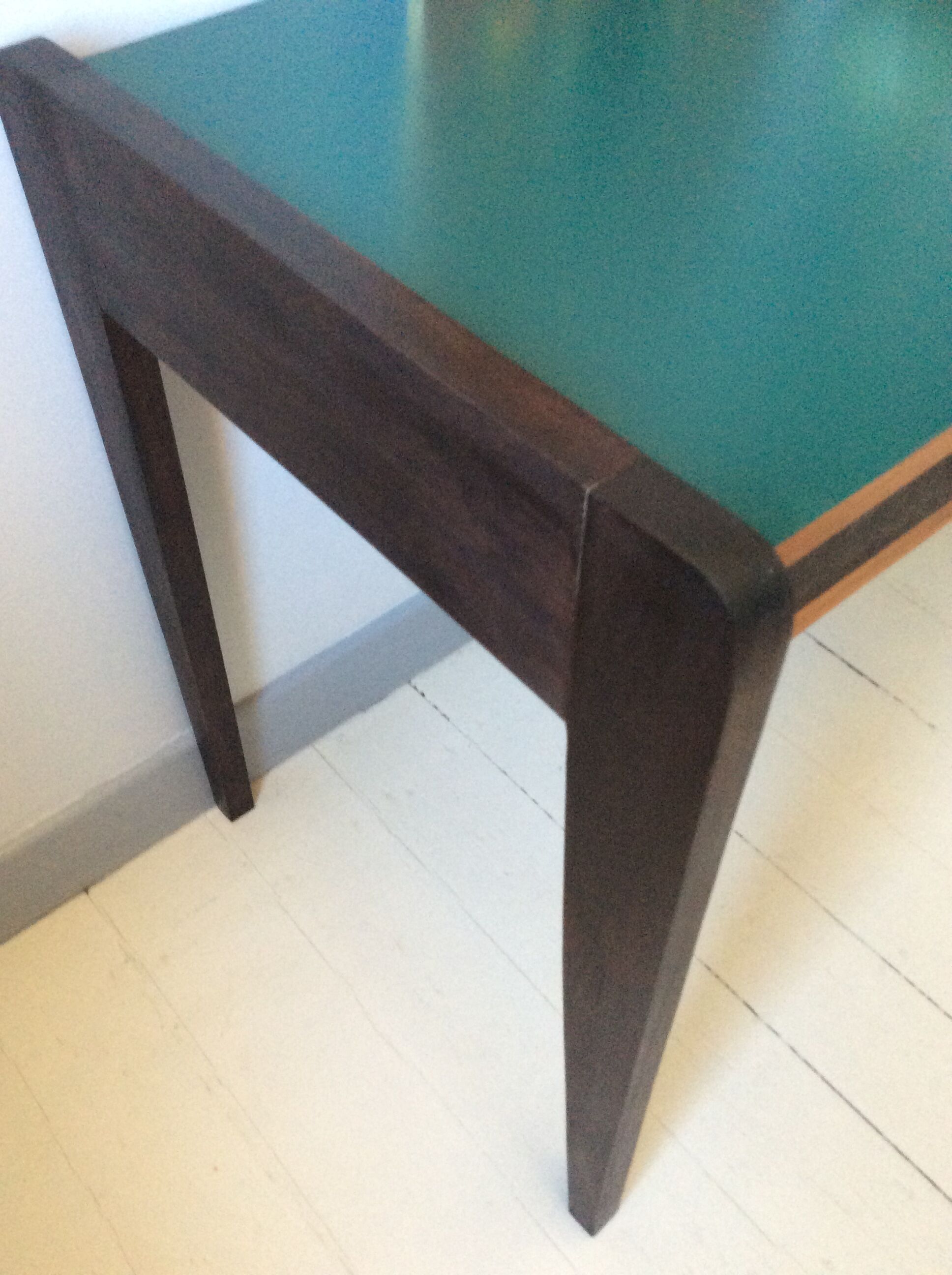 Art deco desk