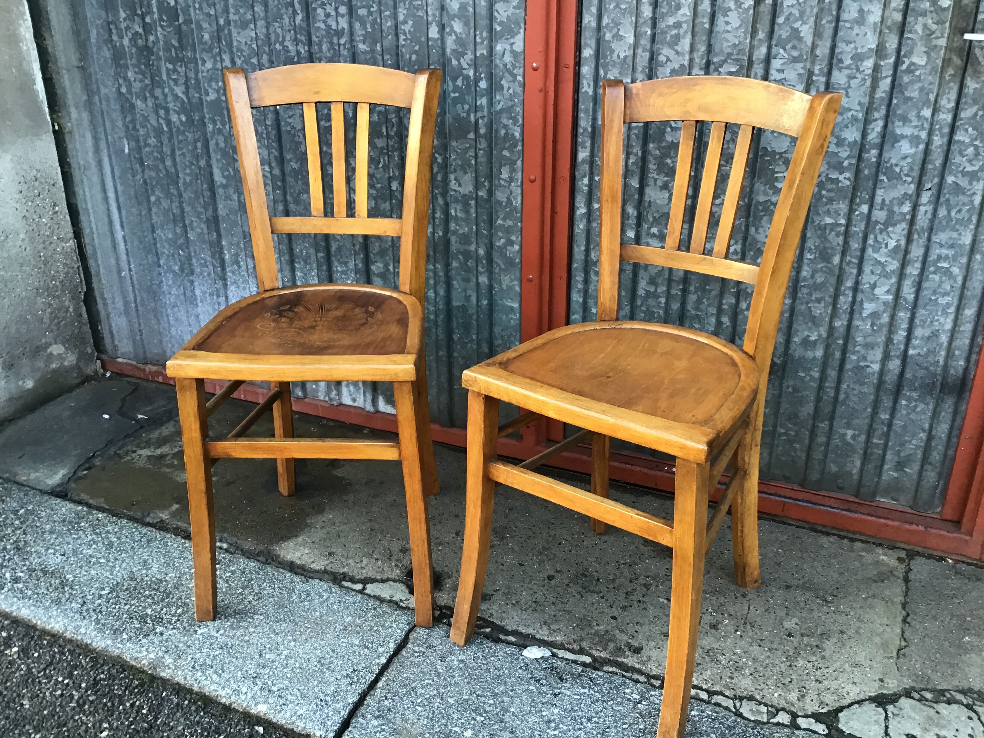 Lot of 2 wooden bistro chairs 1950