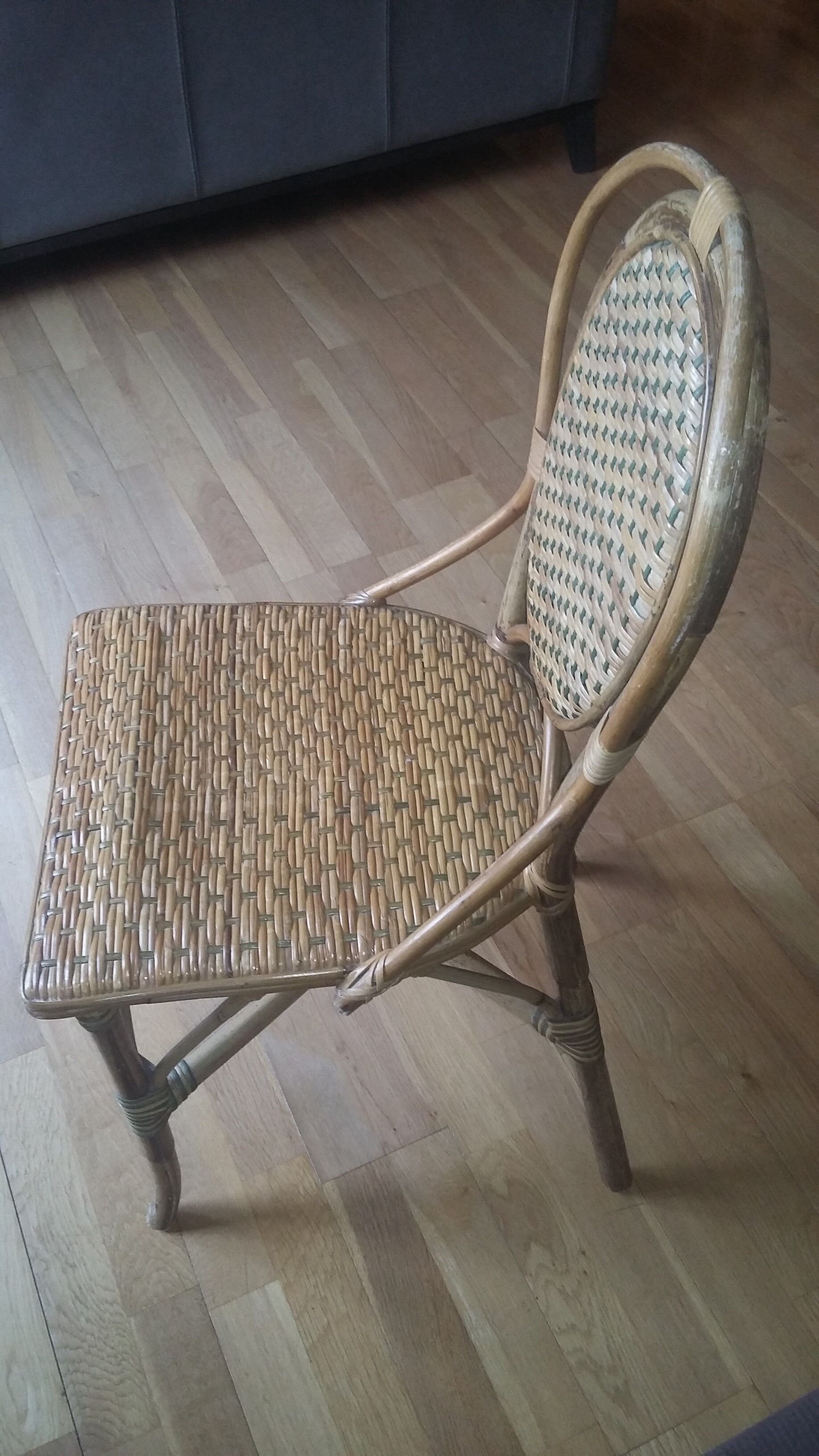Chaise en rotin vintage