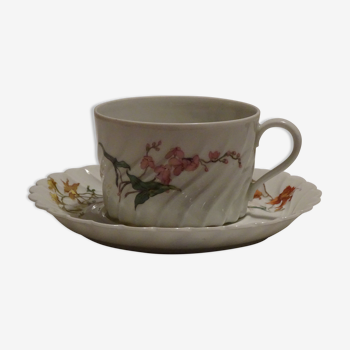 Set of 10 tea cups and eight under cups