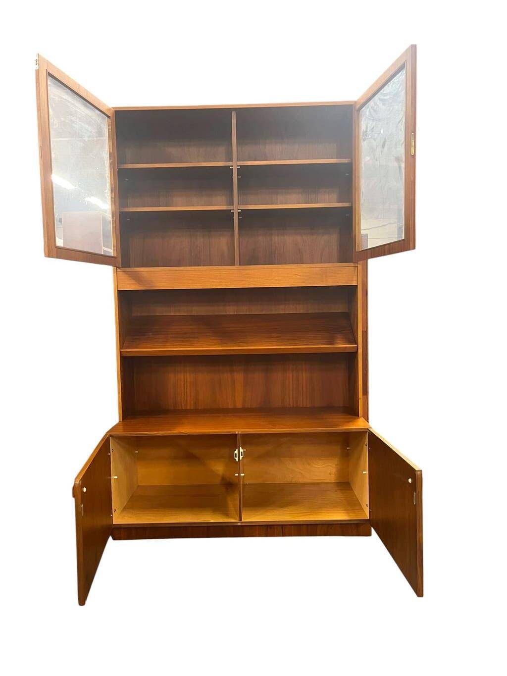 Vitrine/bibliothèque/étagère vintage en bois