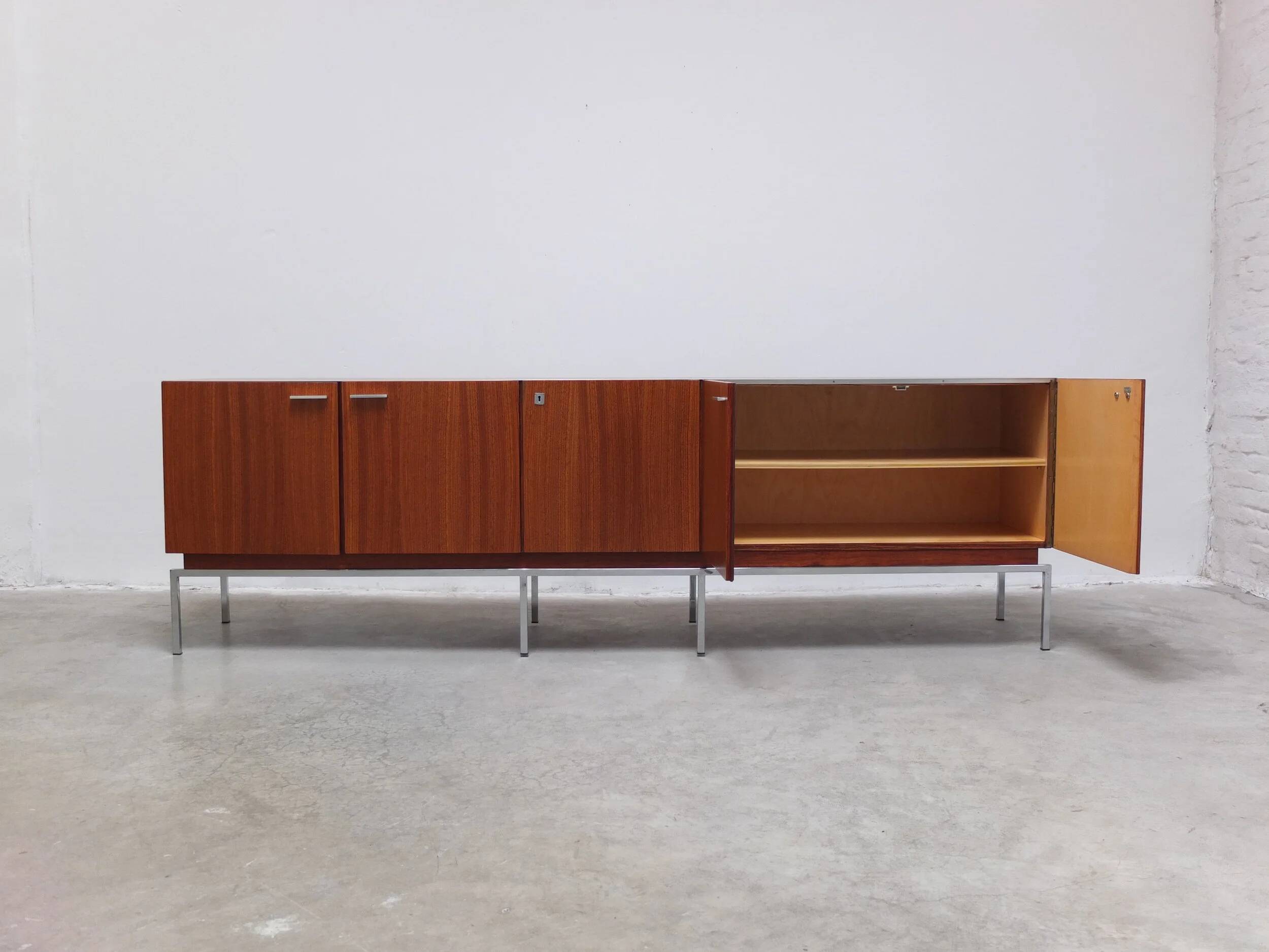 Large modernist sideboard in Indian rosewood, 1960s