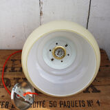 Space age suspension in opaline