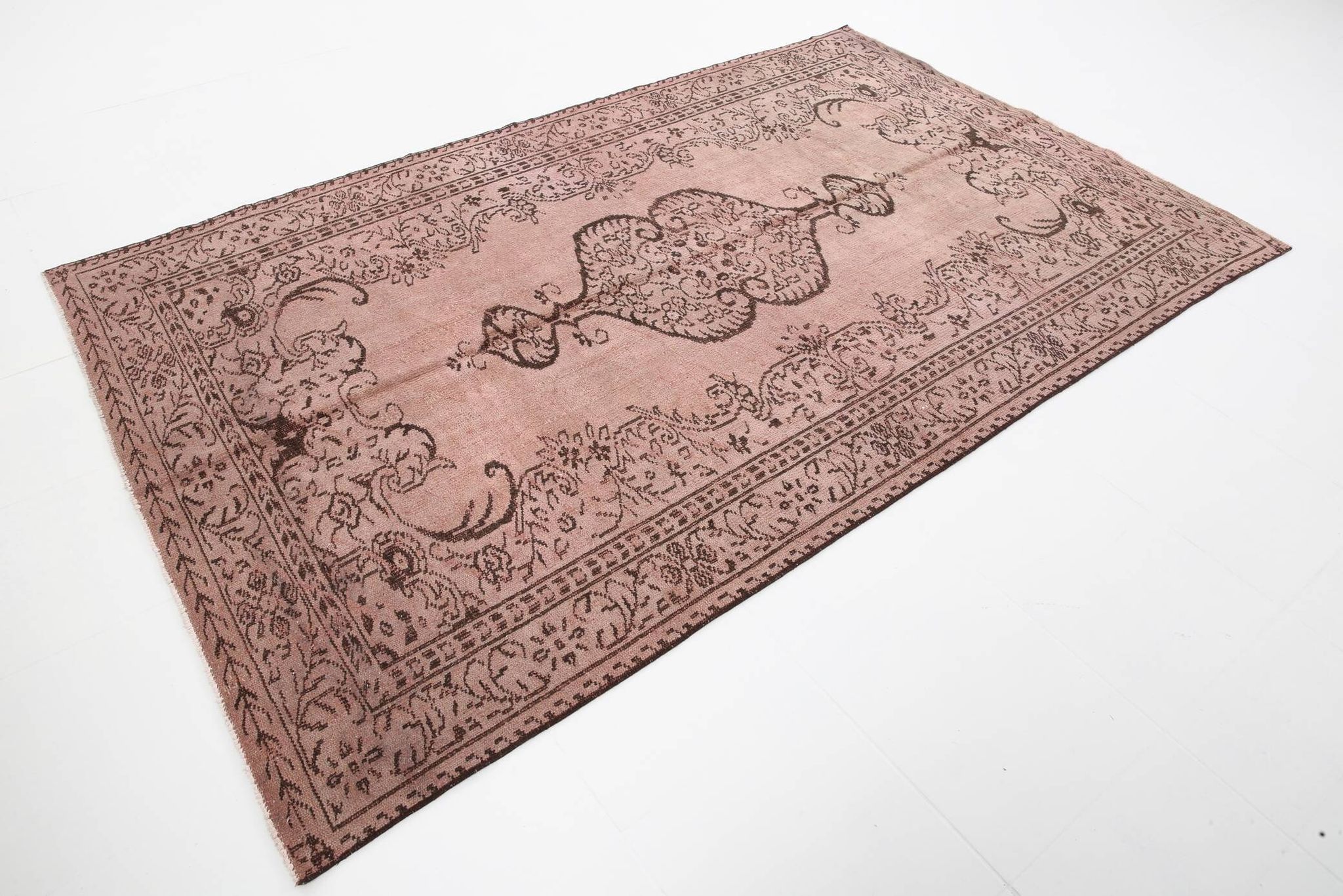 Tapis Vintage Kilim Rose Poudré Motifs Anatoliens, 176x282