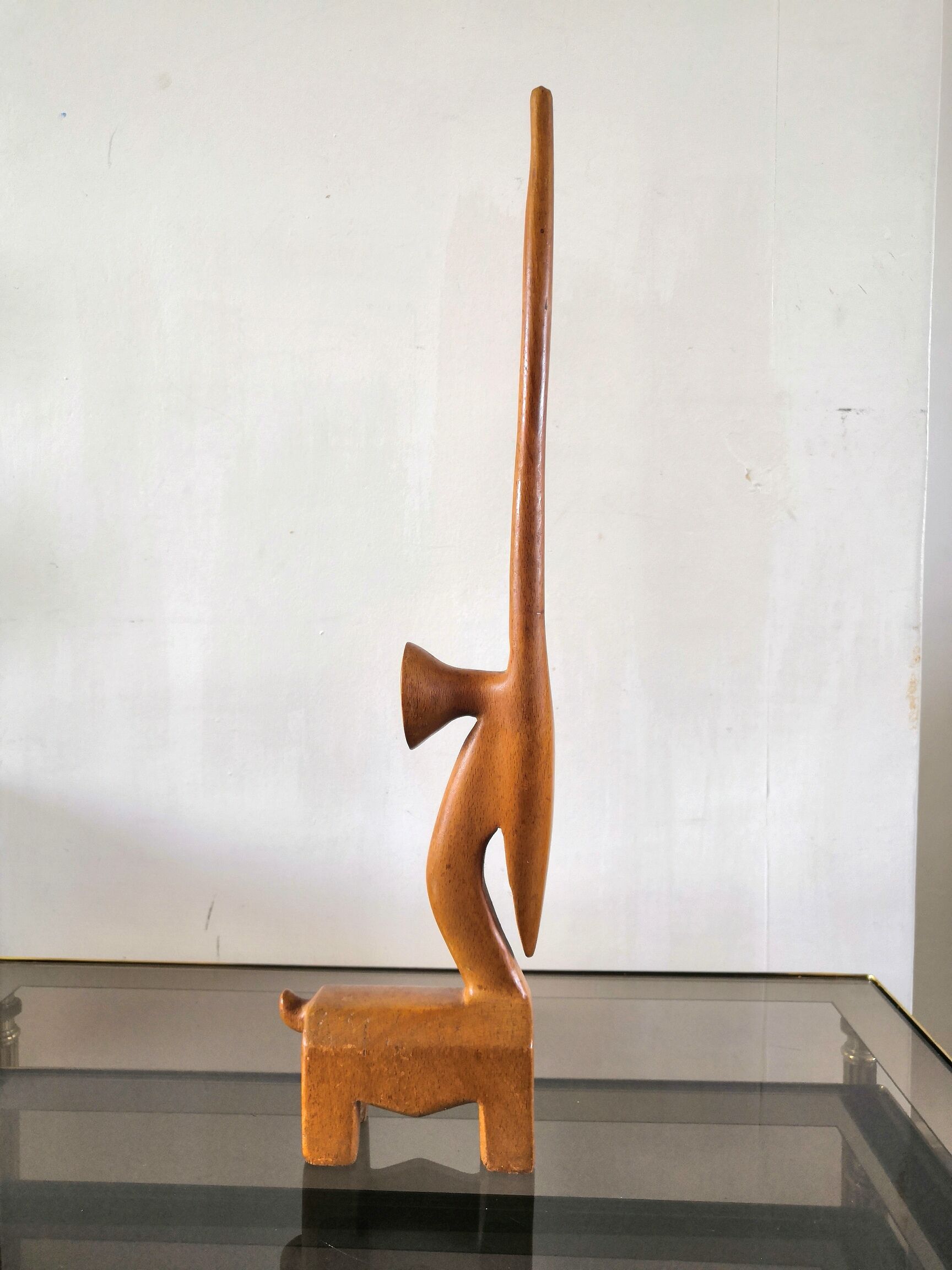 Stylized teak antelope design 60s - 70s