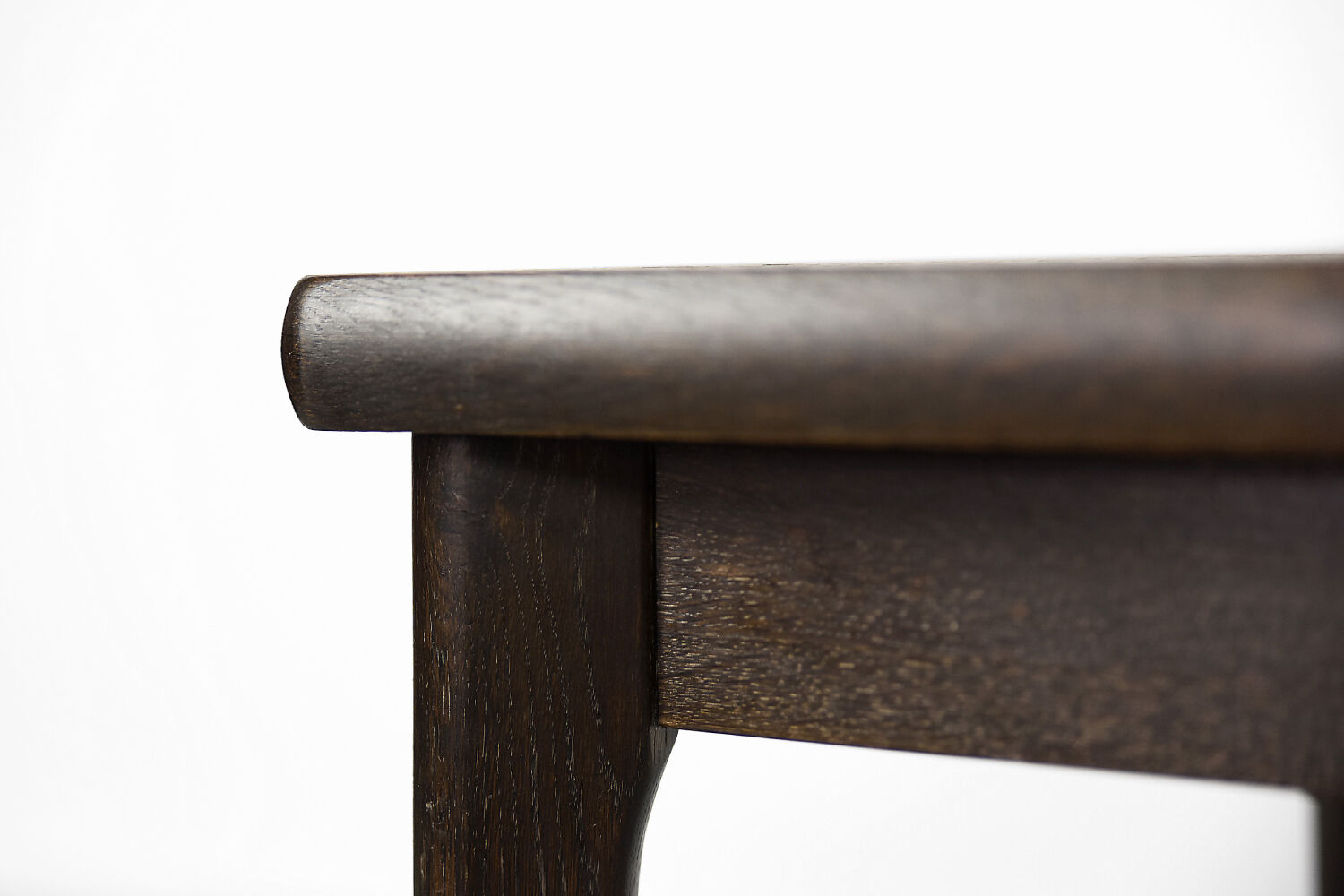 Modern Danish classic vintage mid-century oak folding dining table by AM Møbler, 1960s.