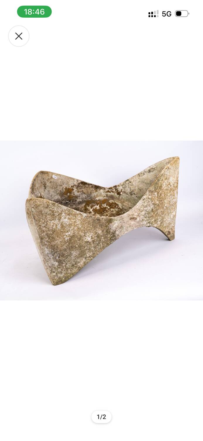 Tripod planter by Willy Guhl / rare