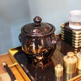 Vaso container, laccato black decorated in gold, France 1970s, in ottimo stato.