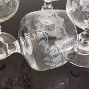 Set of 6 glasses on feet with water decoration grape and vine shoot
