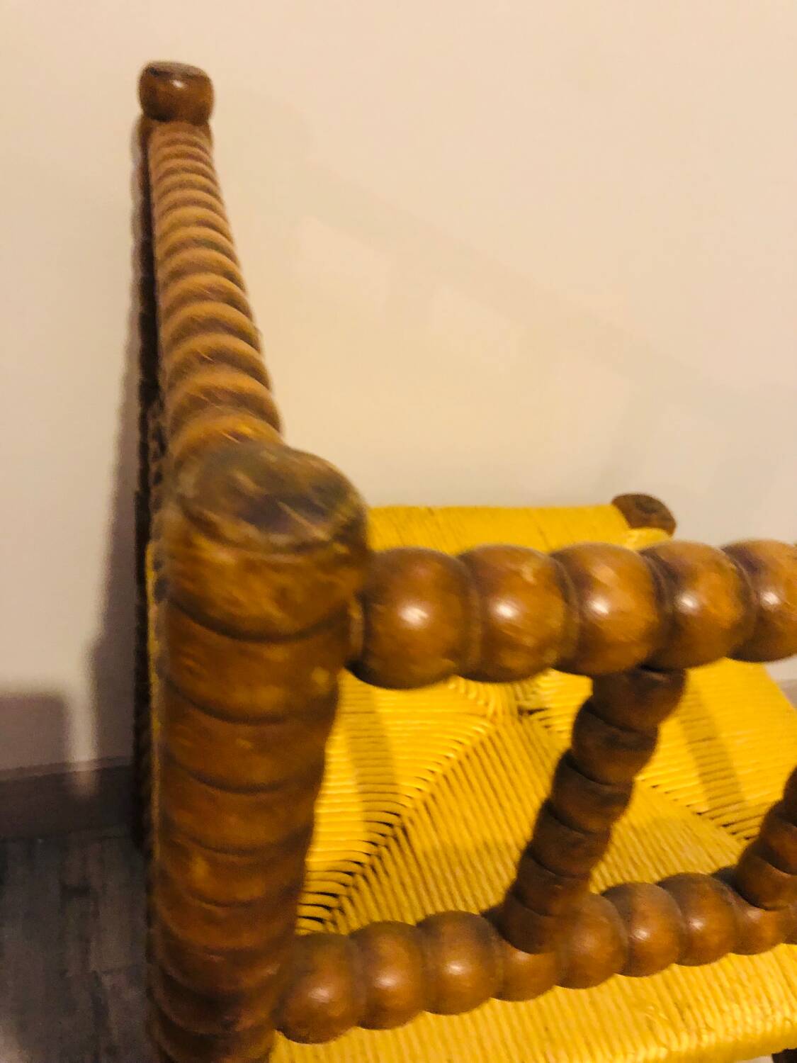 Vintage Art Deco corner chair in bobbin oak and straw, 1930s