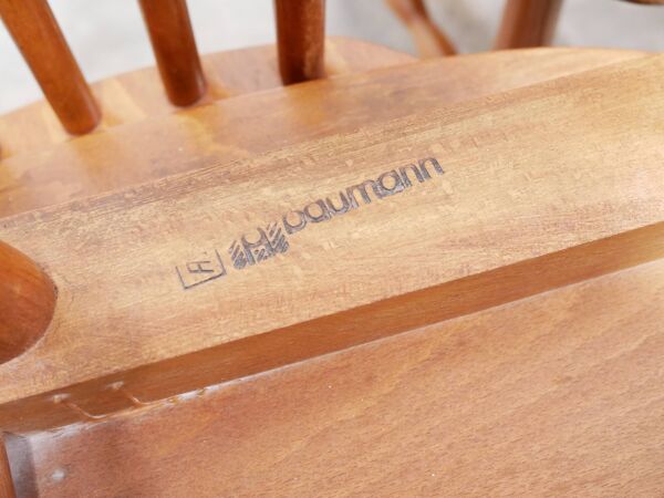 Chaise vintage Tacoma par les éditions Baumann