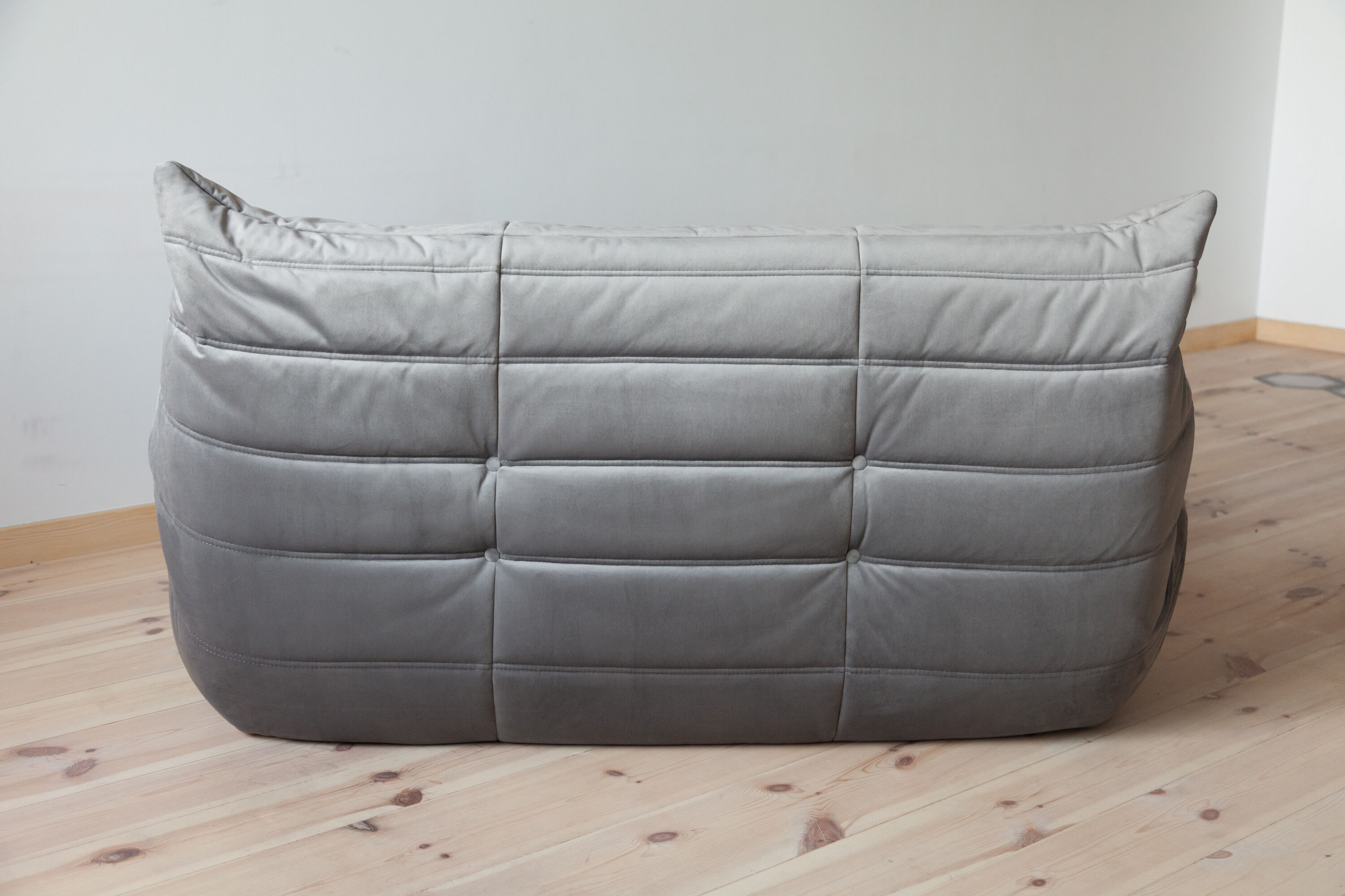 Togo sofa model designed by Michel Ducaroy 1973