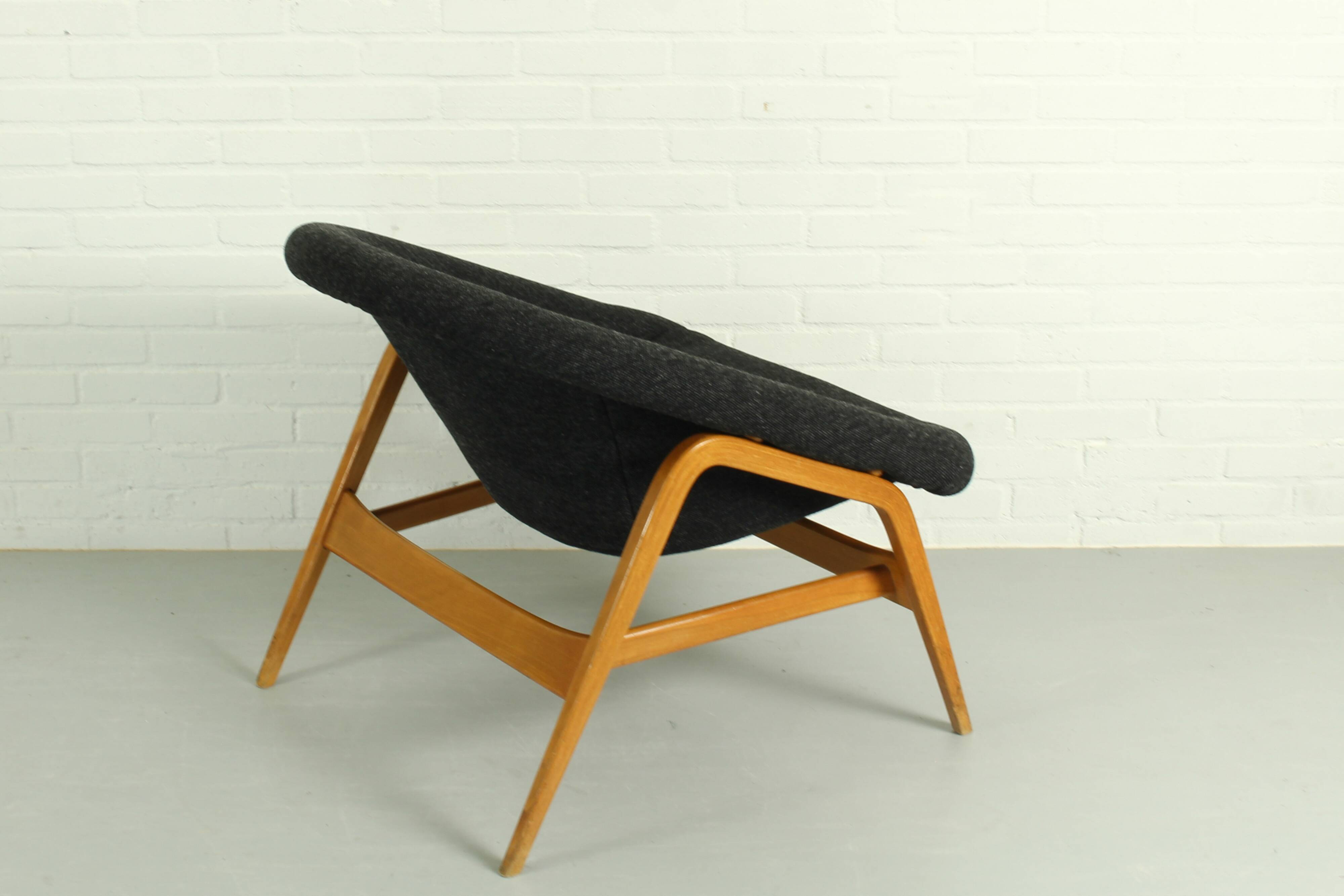 Hartmut Lohmeyer for Artifort lounge chair Model 118 'Columbus', The Netherlands 1955