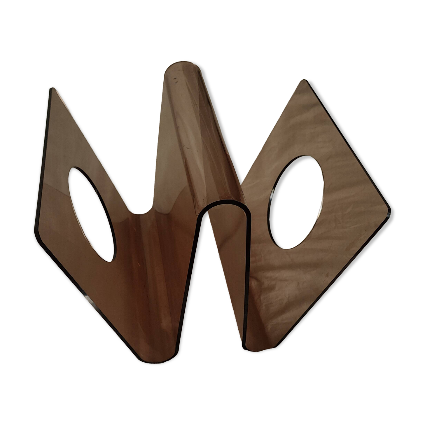 Michel Dumas magazine rack