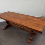Farmhouse table and its 2 benches