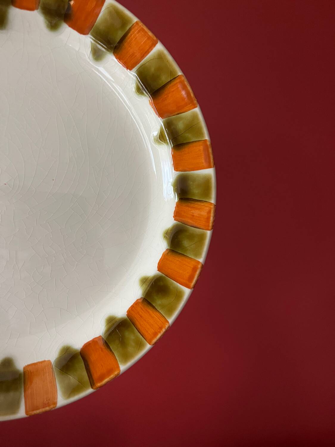 Gien plates