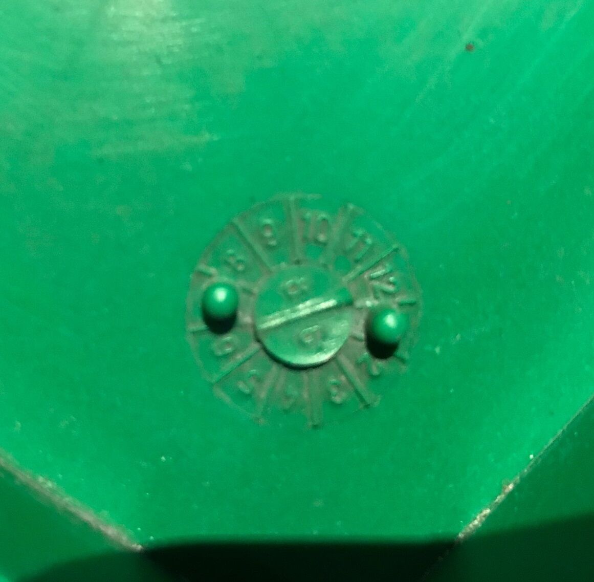Chaise de Carlo Bartoli édition Kartell en plastique vert