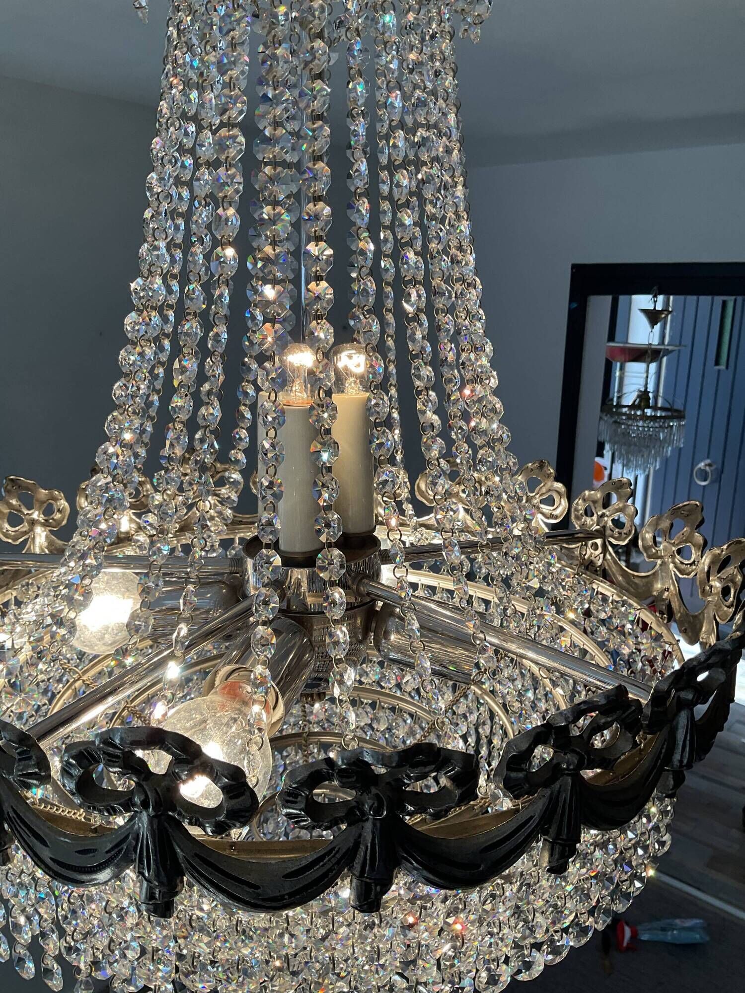 Hot air balloon chandelier in silver bronze and crystal tassels