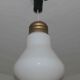 Suspension vintage en opaline en forme d'ampoule s