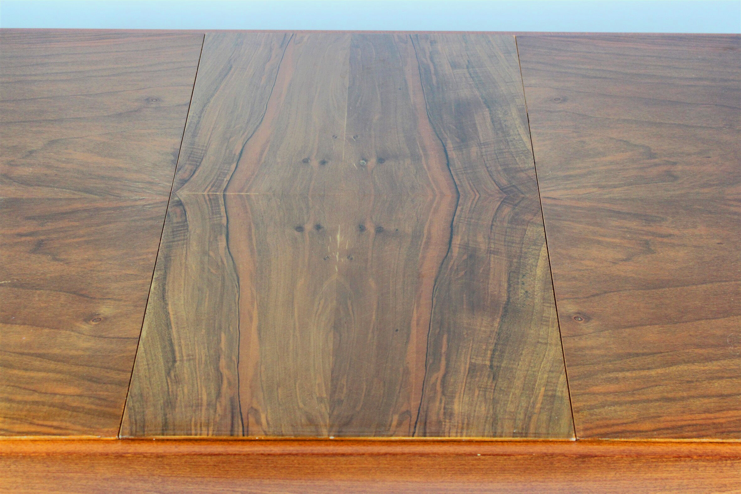 Table from Tatra, 1960