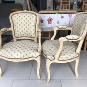 Paire de fauteuil laqué de style Louis XV