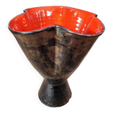 Vintage black and red vase - 4 lobes