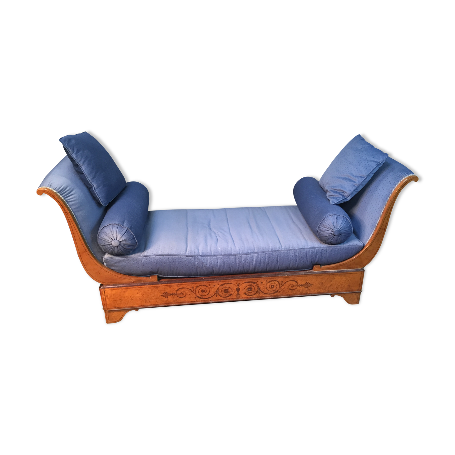 Charles X daybed in speckled maple and marquetry